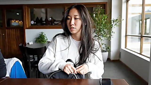 Going South - Lunas Journey (episode 52)