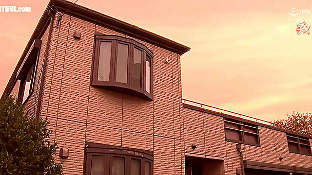 Japanes Smoking-Hot New Stepmother Is An Absolute Sex Fantasy For Stepson Having A Wild Secret Affair That’S Pure Heaven. Mary T