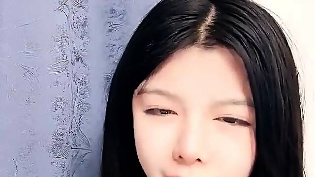 Asian japanese teen with outdoors