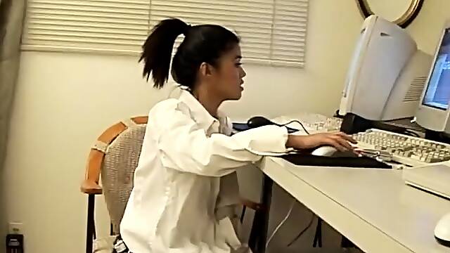 Amateur big ass teen blowjob and a sexy fuck HD