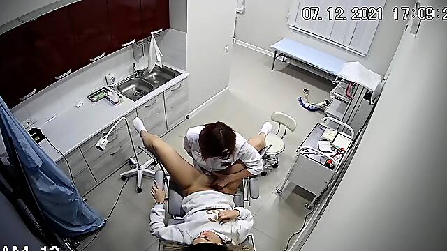 Hardcore anal masturbation on web cam session