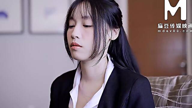 I accidentally booked only one room with my black stockings and big boobies boss on a business trip