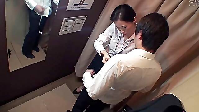 Risky Japanese oral sex with clothes shop assistant in the fitting room