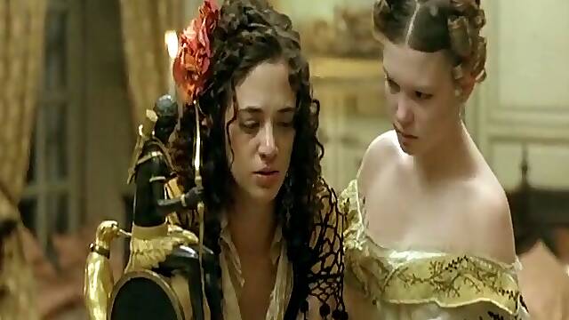 Asia Argento and Roxane Mesquida - Une vieille maitresse (2007)