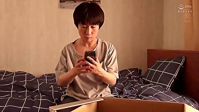 Your Mother And Mother In Law - Juq-444 After The Graduation Ceremonya Gift From Your