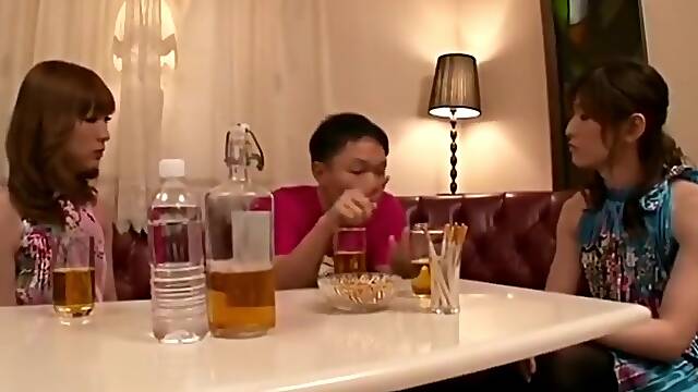 Dude dates two cute japanese shemales and has a gentle threesome with them