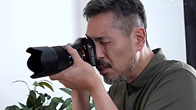 [Eng Sub] Immoral Cuckold Nude Model Wife - Maki Tomoda