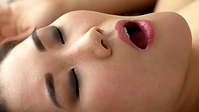 Kissing leads to pussy licking between horny Anny Aurora and Katana