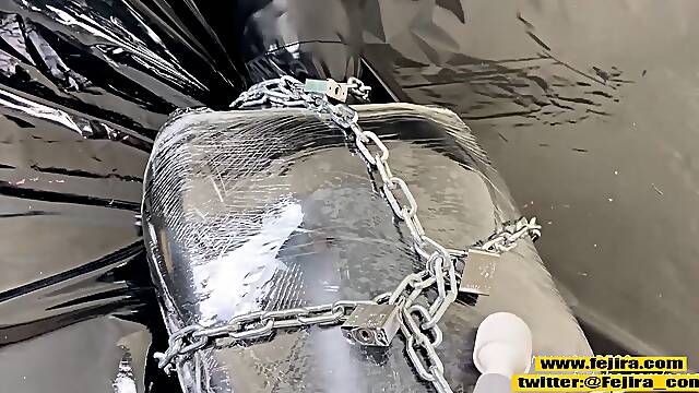 Fejira com  Multi-layer Zentai, chains wrapped mummy bondage orgasm