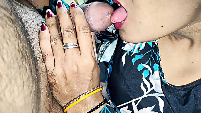 Desi Bhabhi sucking Desi dick all over cum in mouth
