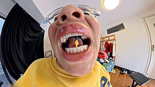 8K VR360 ANNA VORE humiliates the dwarves 1