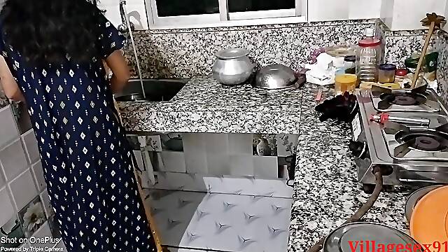 Mature Indian Sex by Bengali Boudi with Kitchen ( Official Video by Villagesex91)
