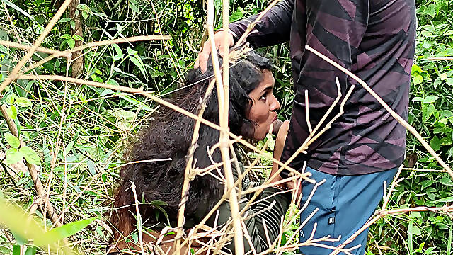 Malayali Couple Hot Outdoor Sex in Forest, Wild Forest Outdoor Sex of Malayali Couple