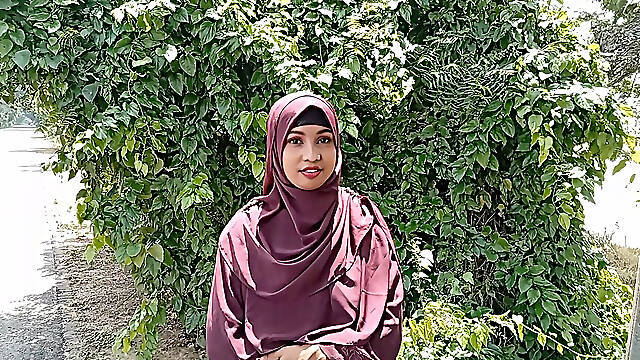 Young Muslim Hijabi Stepsis in Law Seduced Her Bhai Jaan